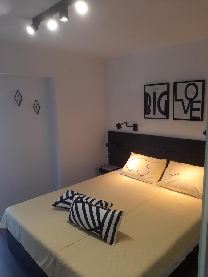 Petra Rooms And Apartments Palit Εξωτερικό φωτογραφία